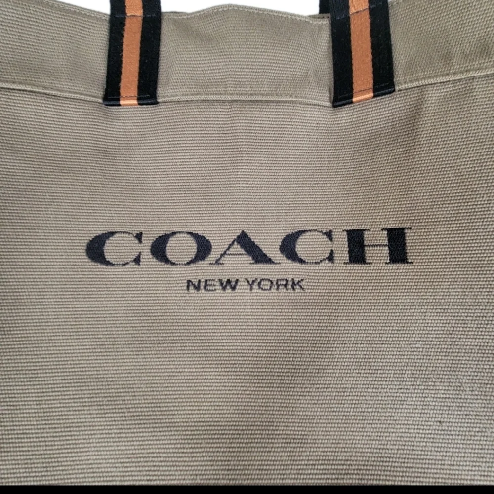 Coach Tote Bag 43 C5406 Canvas Leather Tan Orange Black Full Zip EUC Travel City